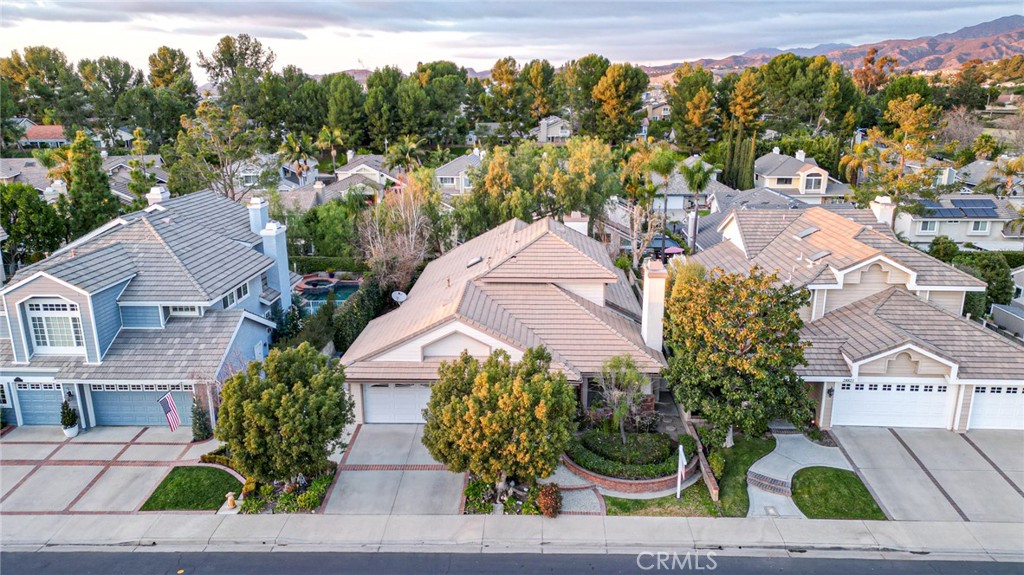 28811 Hedgerow | Similar Property Thumbnail