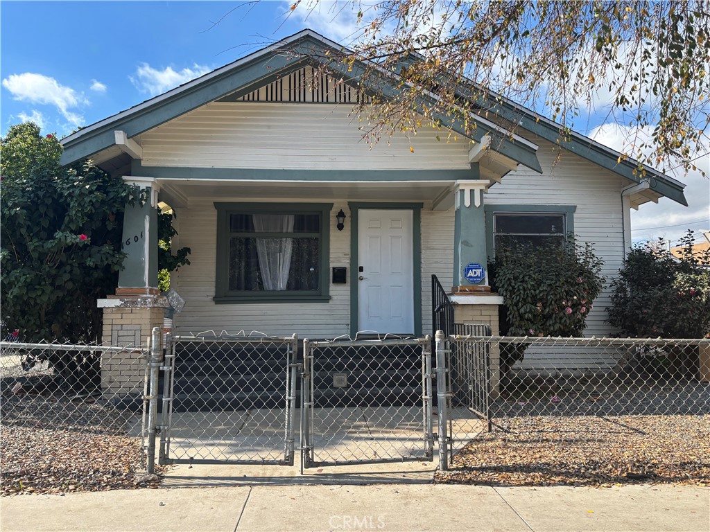 1601 Gundry Avenue | Similar Property Thumbnail