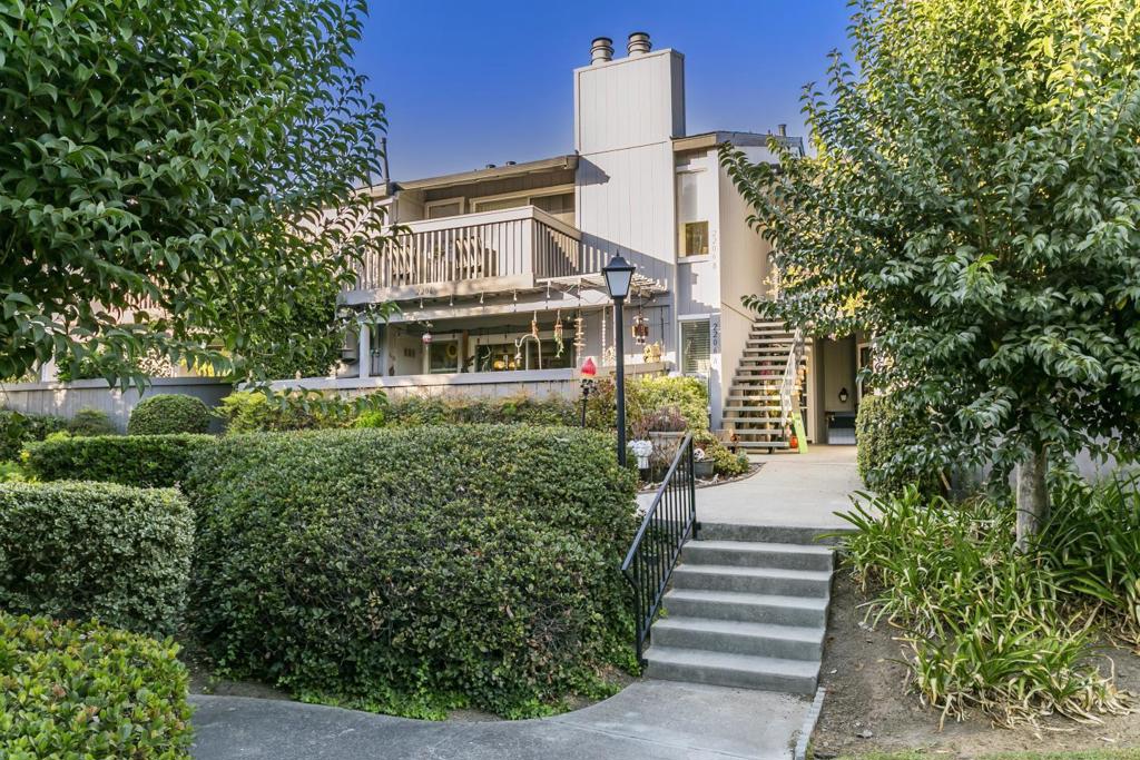 2206 Almaden Road Road, #B | Similar Property Thumbnail