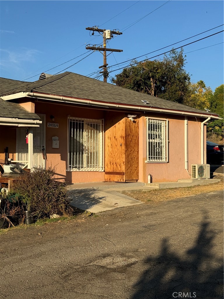 2404 N Eastern Avenue | Similar Property Thumbnail