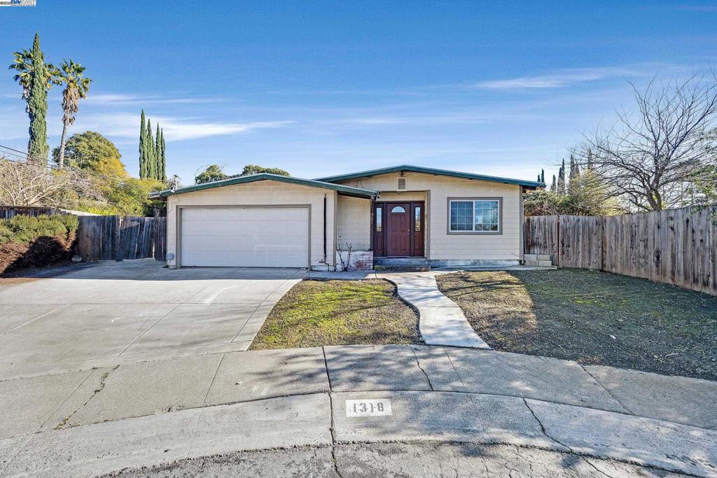 1318 Perth Ct | Similar Property Thumbnail