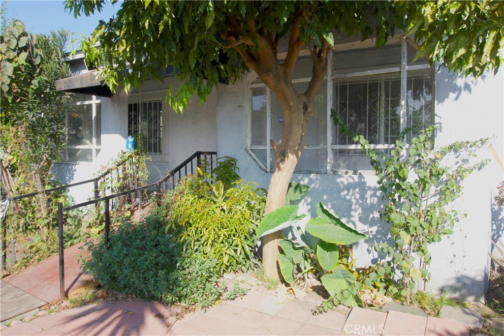 657 E 92Nd Street | Similar Property Thumbnail