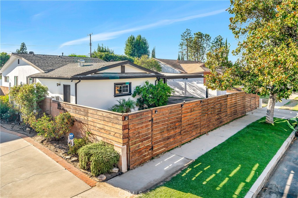 5423 Garden Grove Avenue | Similar Property Thumbnail