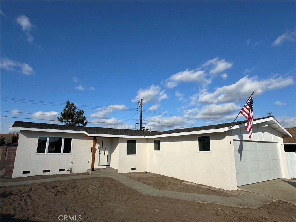 10821 Hamden Avenue, Stanton, CA 90680