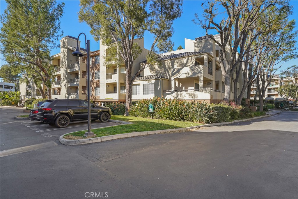 5510 Owensmouth Avenue, #206 | Similar Property Thumbnail