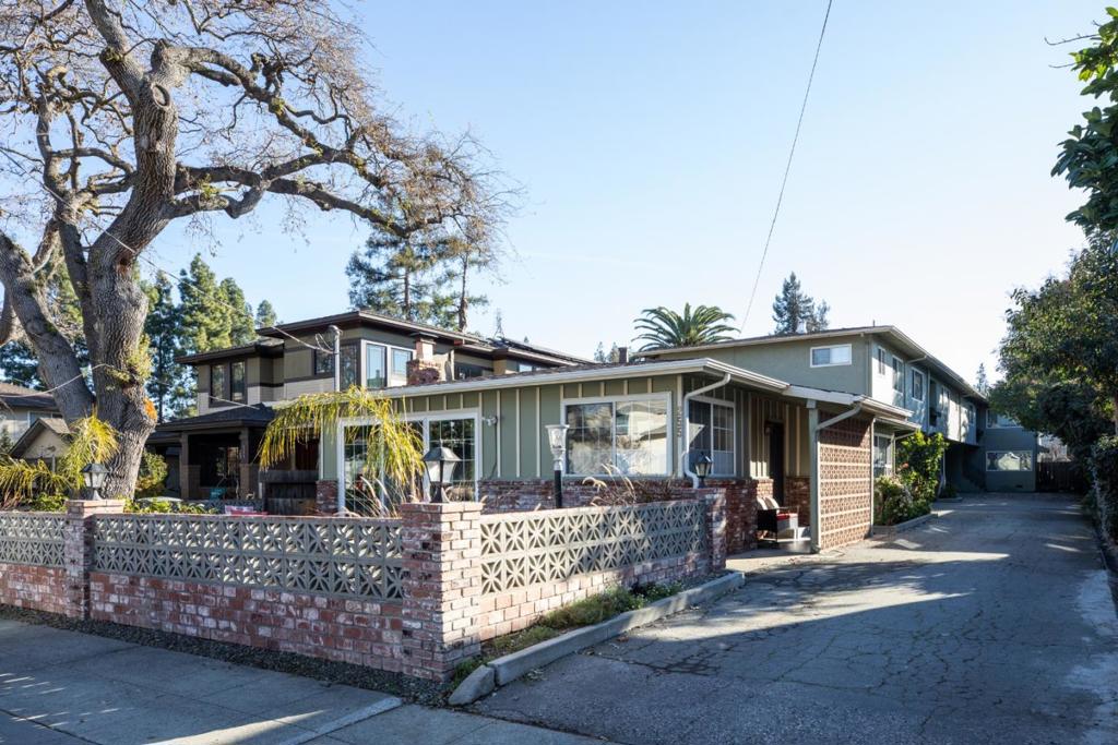 255 Mariposa Avenue | Similar Property Thumbnail 2