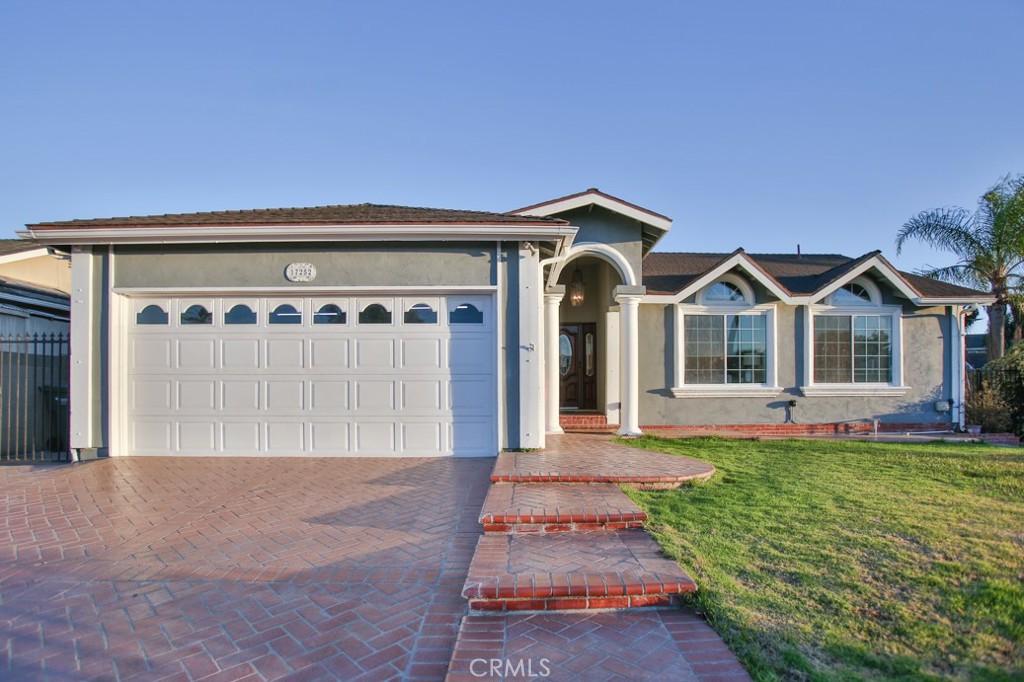 17252 Apel Lane | Similar Property Thumbnail 4