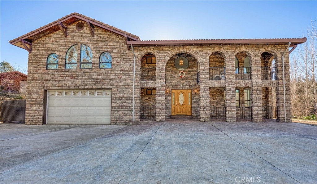 15796 Joseph Trail | Similar Property Thumbnail 6