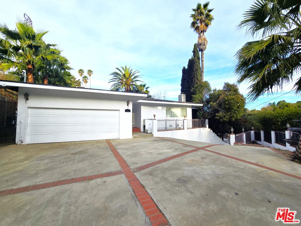 3057 Laurel Canyon Boulevard | Similar Property Thumbnail