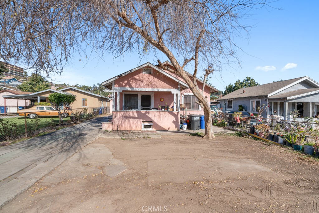 4121 Floral Drive | Similar Property Thumbnail