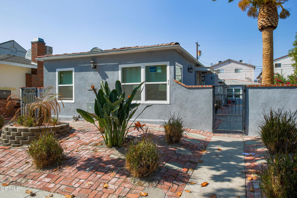 315 E Valencia Avenue | Similar Property Thumbnail 8