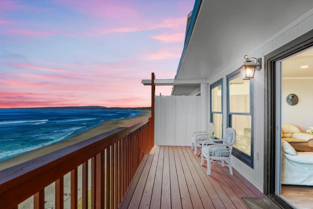 476 Oceanview Drive | Similar Property Thumbnail