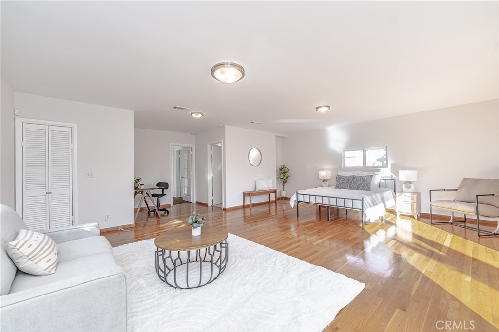 2750 Fanwood Avenue | Similar Property Thumbnail