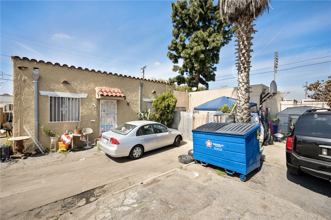 4305 Florence Avenue | Similar Property Thumbnail