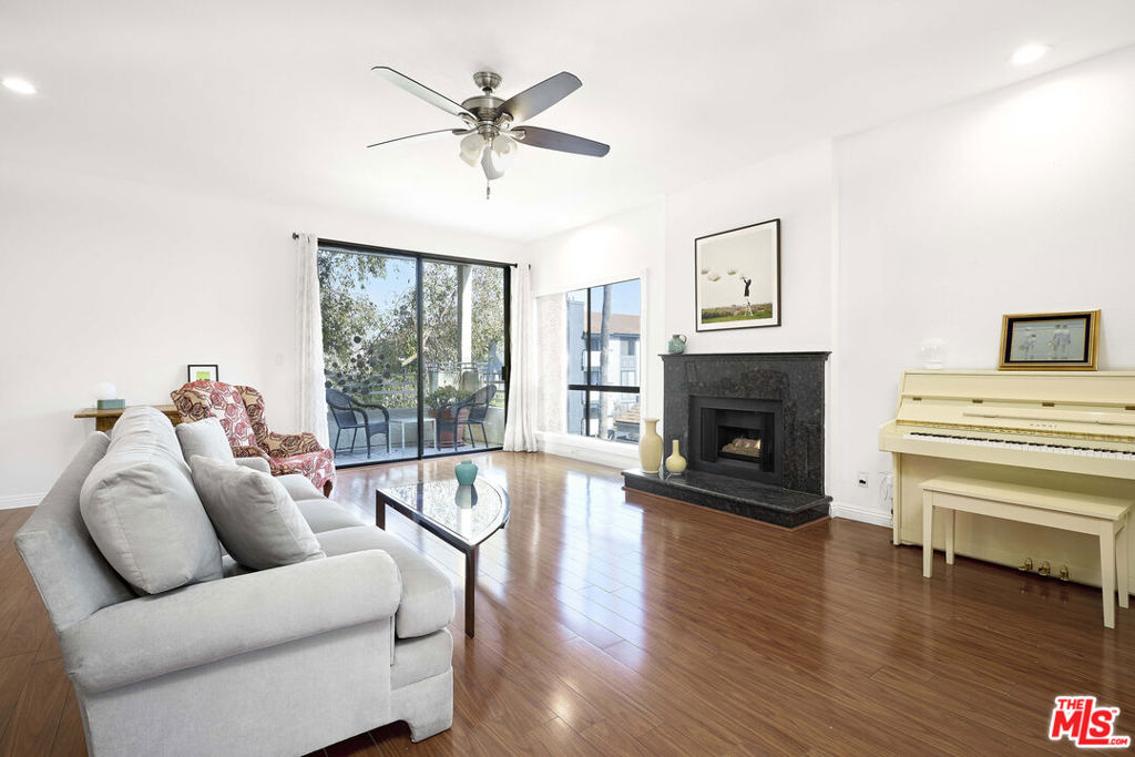 1209 Amherst Avenue, #201 | Similar Property Thumbnail