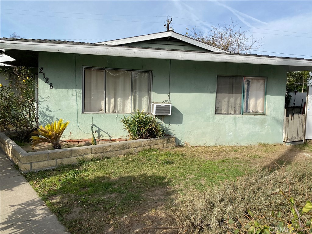 2128 N Bristol Street | Similar Property Thumbnail