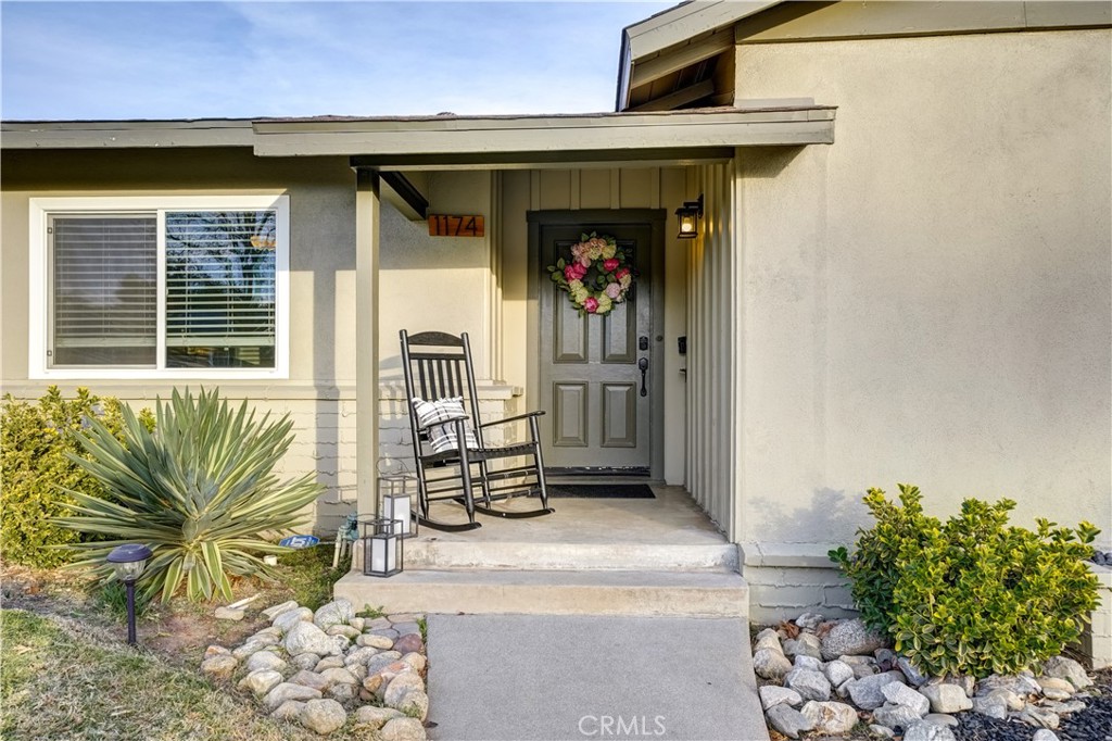 1174 N Palm Avenue | Similar Property Thumbnail