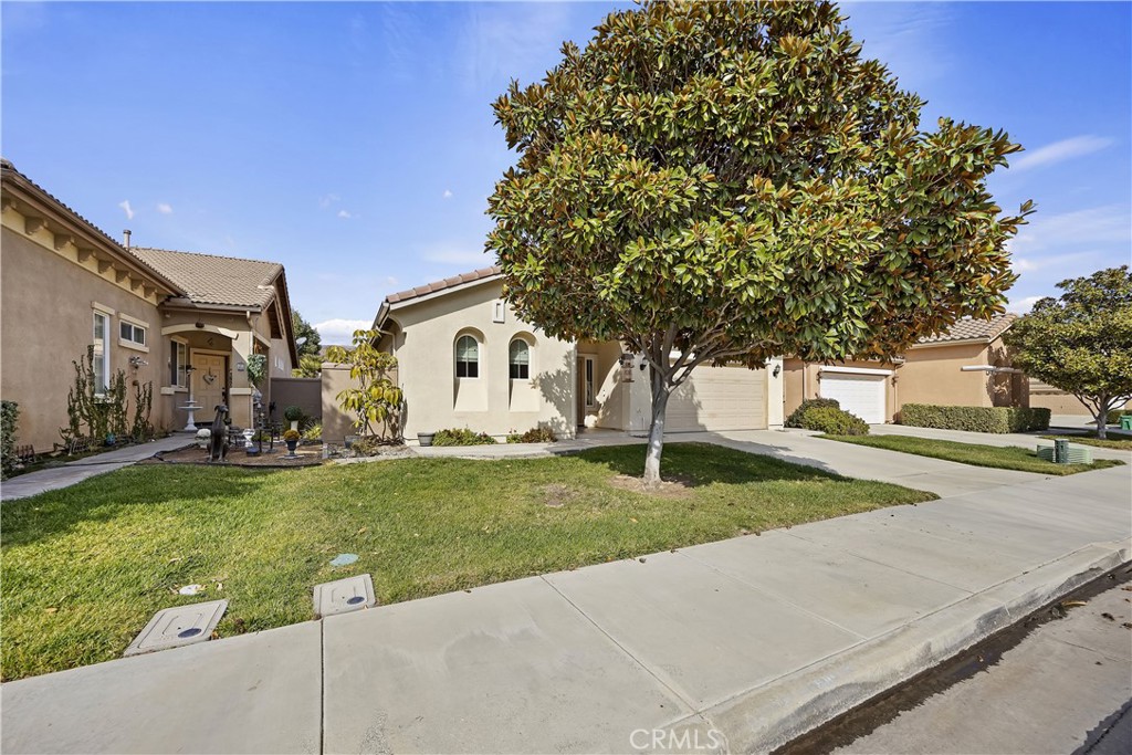 28330 Pleasanton Court | Similar Property Thumbnail 5