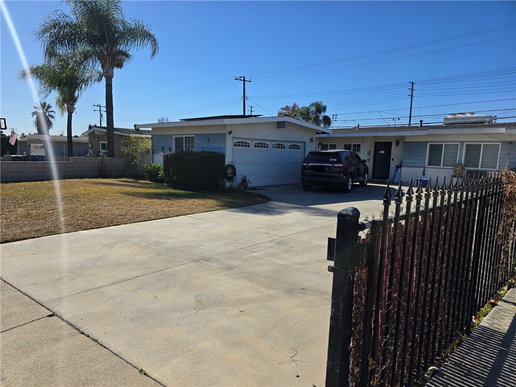 1025 N Jasmine Avenue | Similar Property Thumbnail