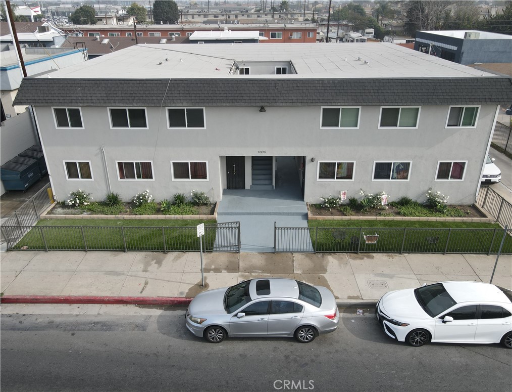 17420 Downey Avenue | Similar Property Thumbnail 6