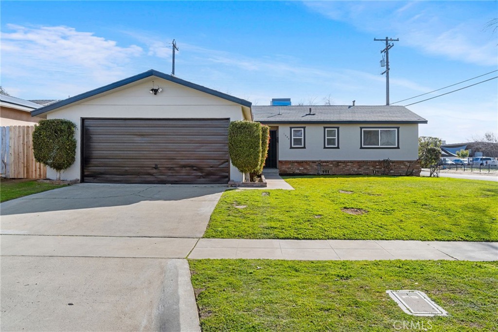 1904 E Portola Avenue | Similar Property Thumbnail