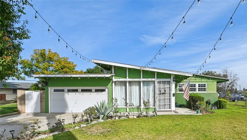 9711 Skylark Boulevard | Similar Property Thumbnail