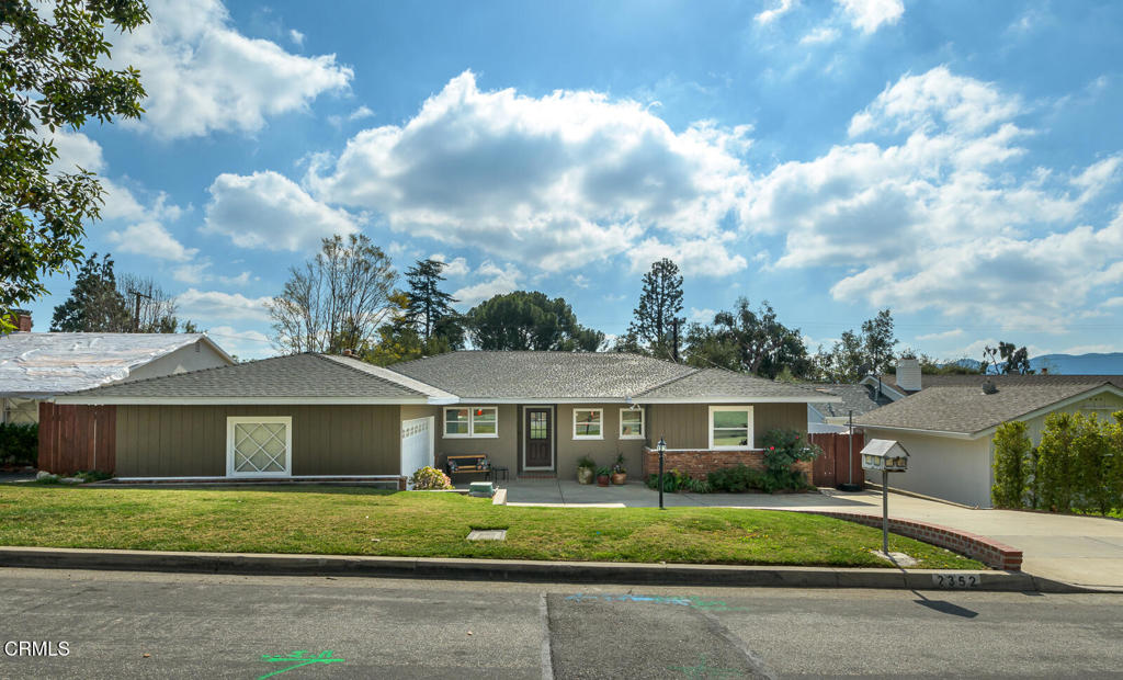 2352 Caracas Street | Similar Property Thumbnail