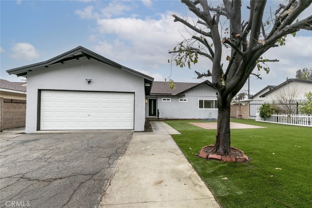 11127 Monogram Avenue | Similar Property Thumbnail