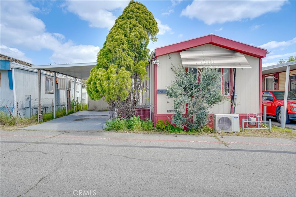 2865 W Rialto Avenue, #44 | Similar Property Thumbnail