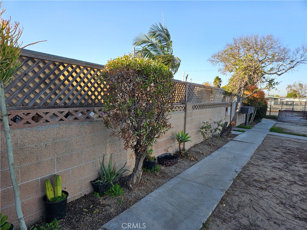 3402 W Danbrook Avenue | Similar Property Thumbnail