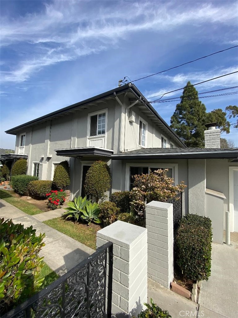 1845 Anaheim Avenue, #12D | Similar Property Thumbnail 1