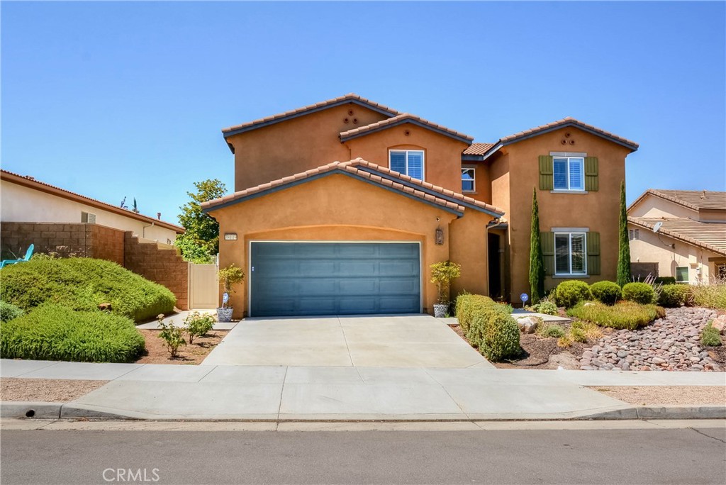 38119 Spring Canyon Drive | Similar Property Thumbnail 3