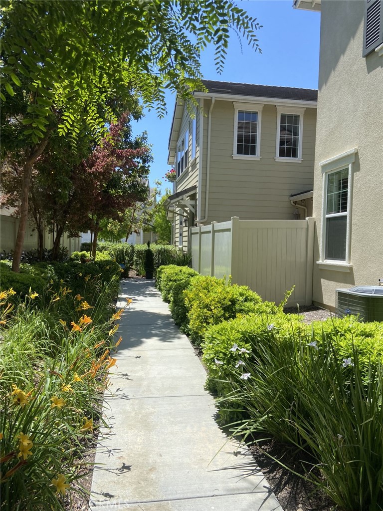 3220 N Ventura Road | Similar Property Thumbnail