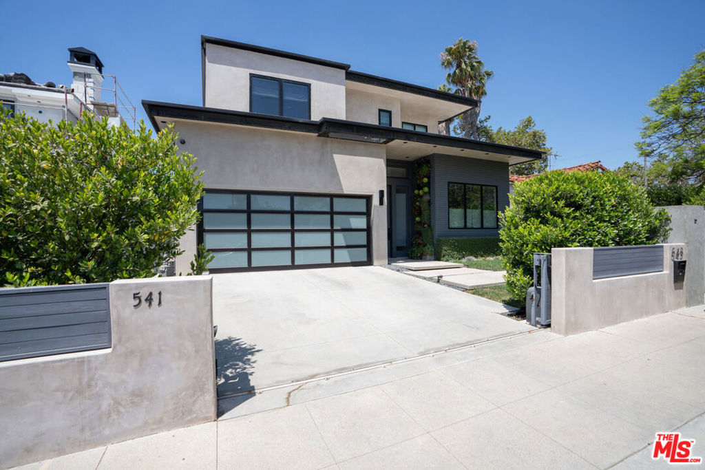 543 N Sierra Bonita Avenue | Similar Property Thumbnail