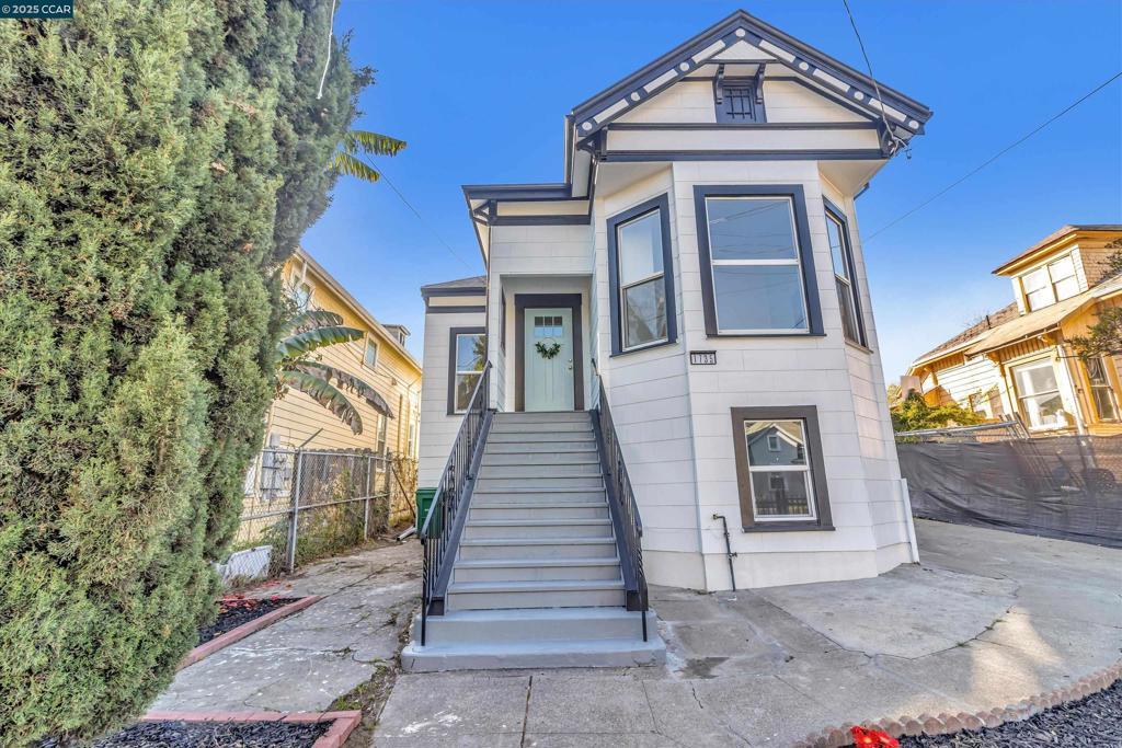 1735 23Rd Ave | Similar Property Thumbnail