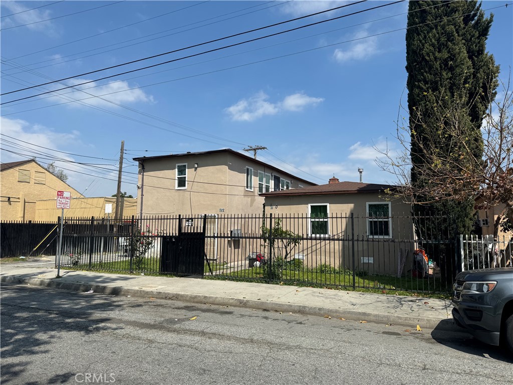 220 N Rose Avenue | Similar Property Thumbnail