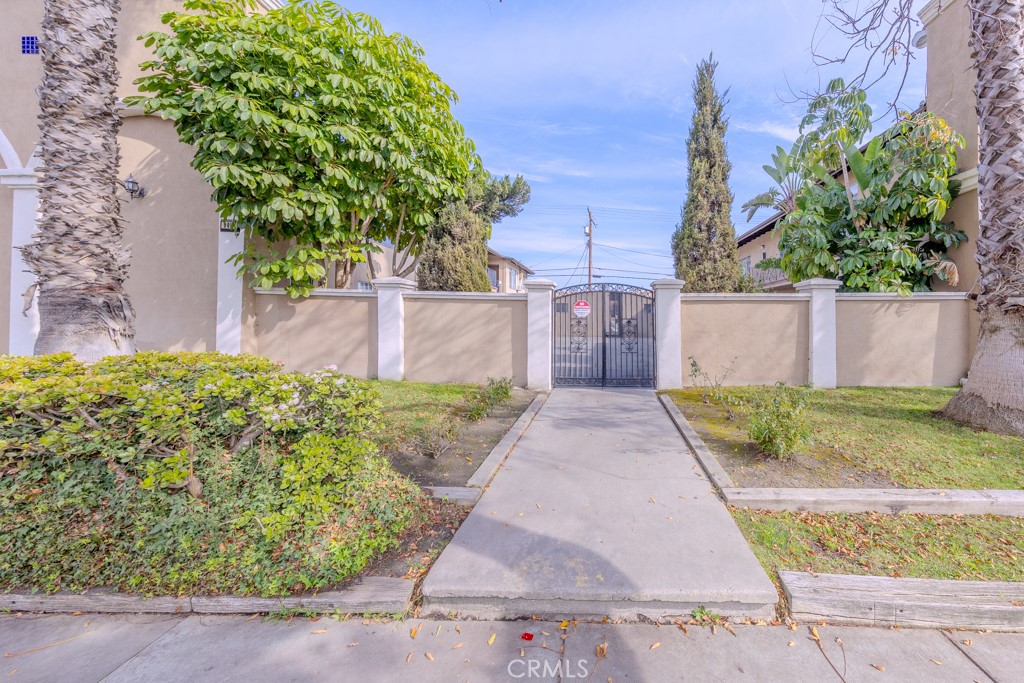 902 S Fann Street | Similar Property Thumbnail