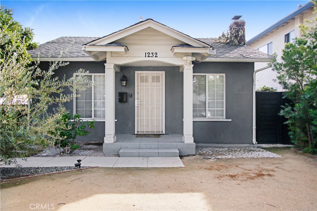 1232 E Harvard Street | Similar Property Thumbnail