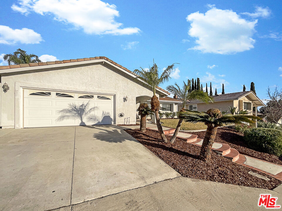 4512 Paloma Lane | Similar Property Thumbnail