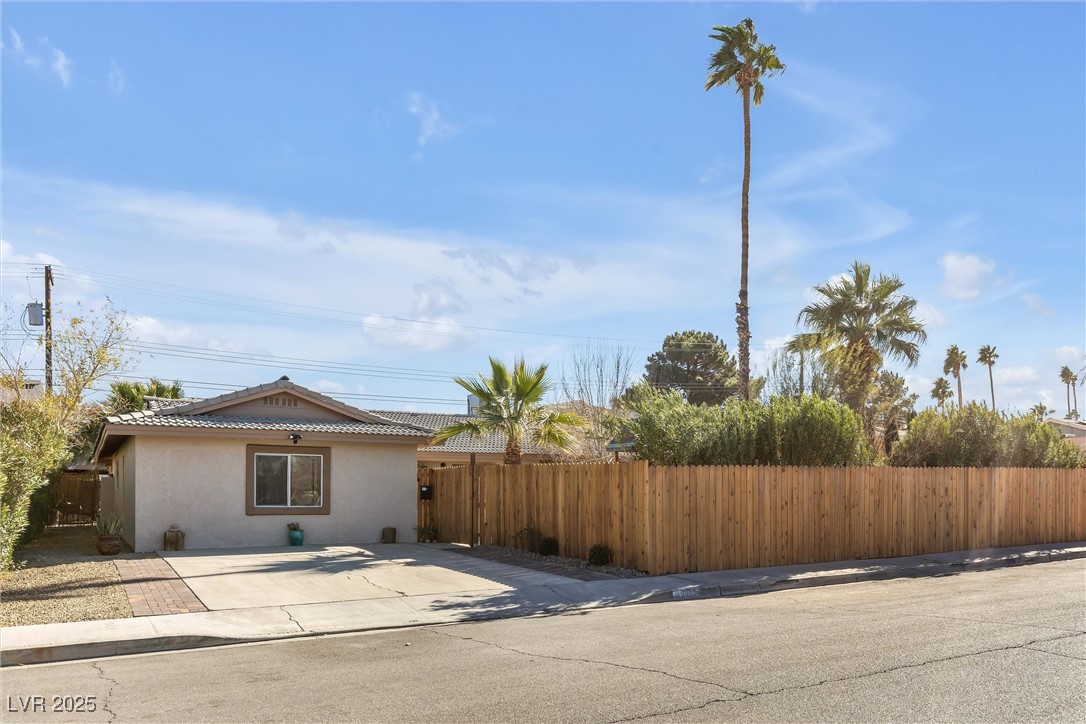 3398 El Camino Real | Similar Property Thumbnail 7