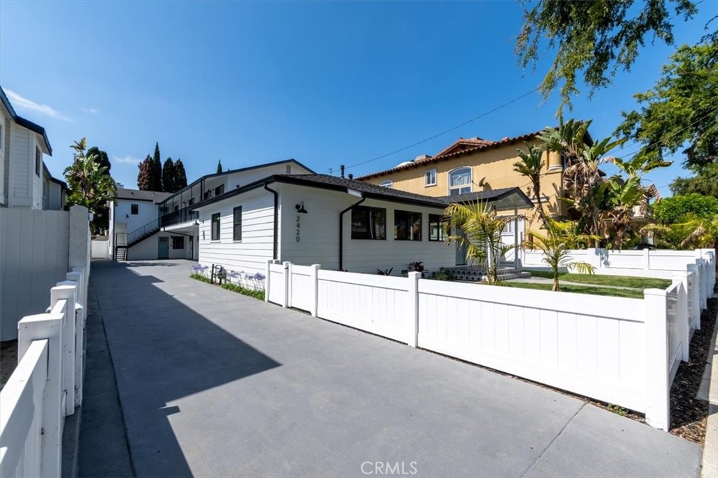 2420 Grant Avenue | Similar Property Thumbnail 2