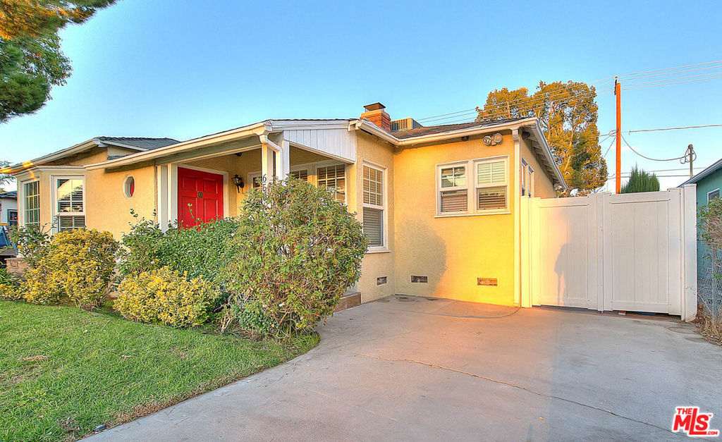 650 N Buena Vista Street | Similar Property Thumbnail 2