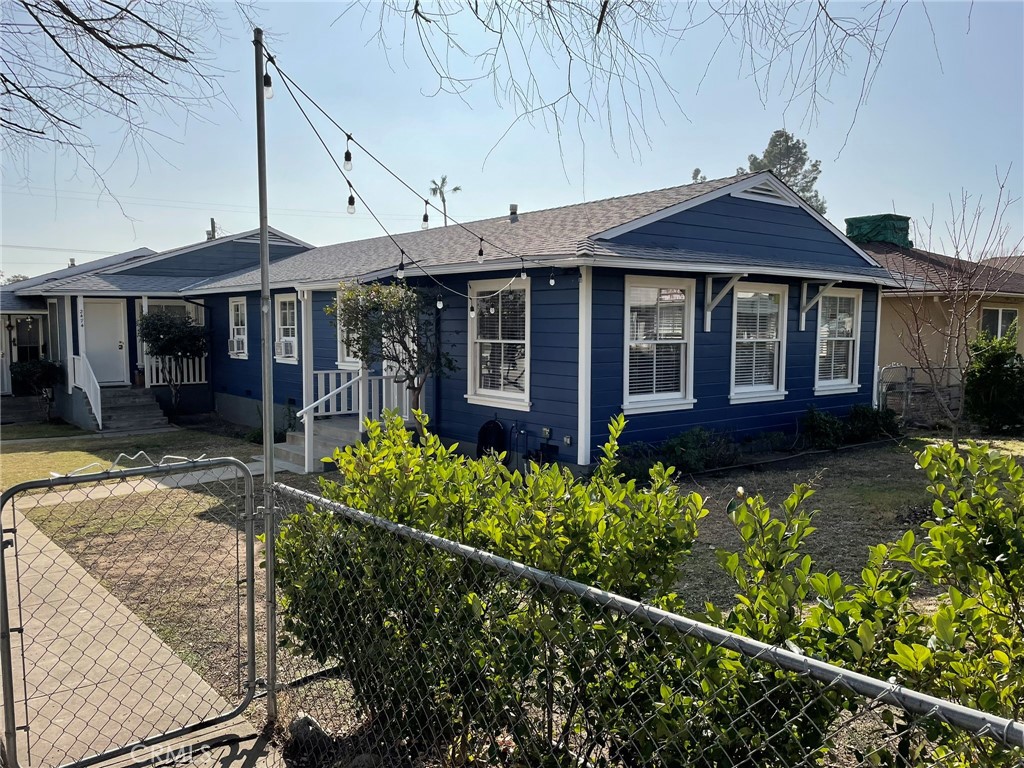 2472 E Washington Boulevard | Similar Property Thumbnail