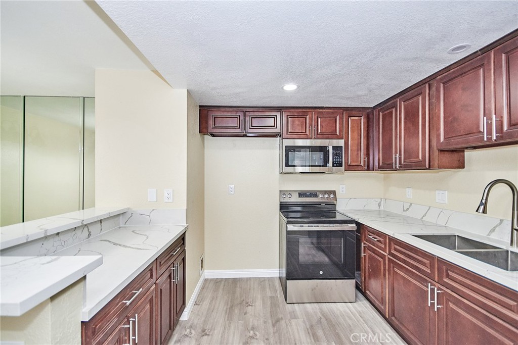 22729 Lakeway Drive, #386 | Similar Property Thumbnail