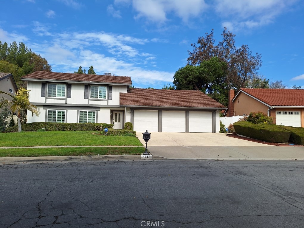 1717 W Las Lanas Lane | Similar Property Thumbnail