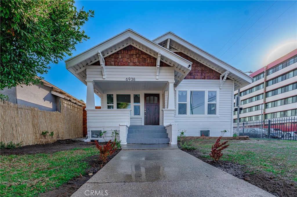 6938 W Denver Avenue | Similar Property Thumbnail