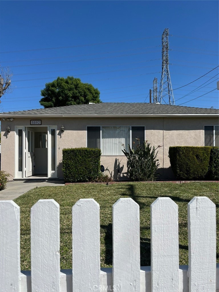 5802 N Vista Street | Similar Property Thumbnail