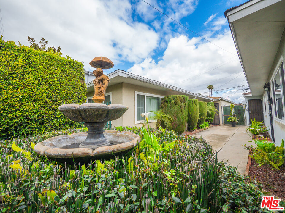 4962 S Centinela Avenue | Similar Property Thumbnail