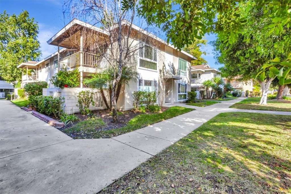 281 Avenida Carmel , #C | Similar Property Thumbnail