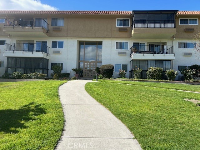 2355 Via Mariposa W, Unit 2B | Similar Property Thumbnail